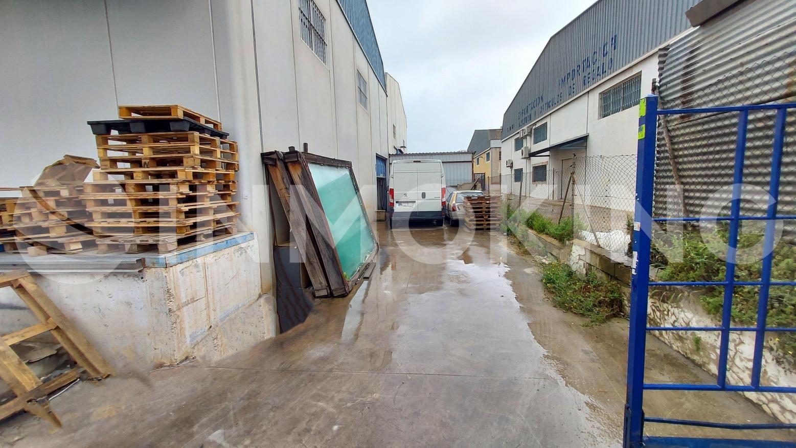 Foto de la propiedad Nave industrial en P.I. Oeste Alcantarilla (Murcia)